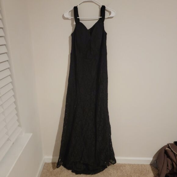 Azazie Womens Lace Maxi Dress Sz A18 Black Floral Whimsigoth Prom Dark Romantic - Picture 1 of 10